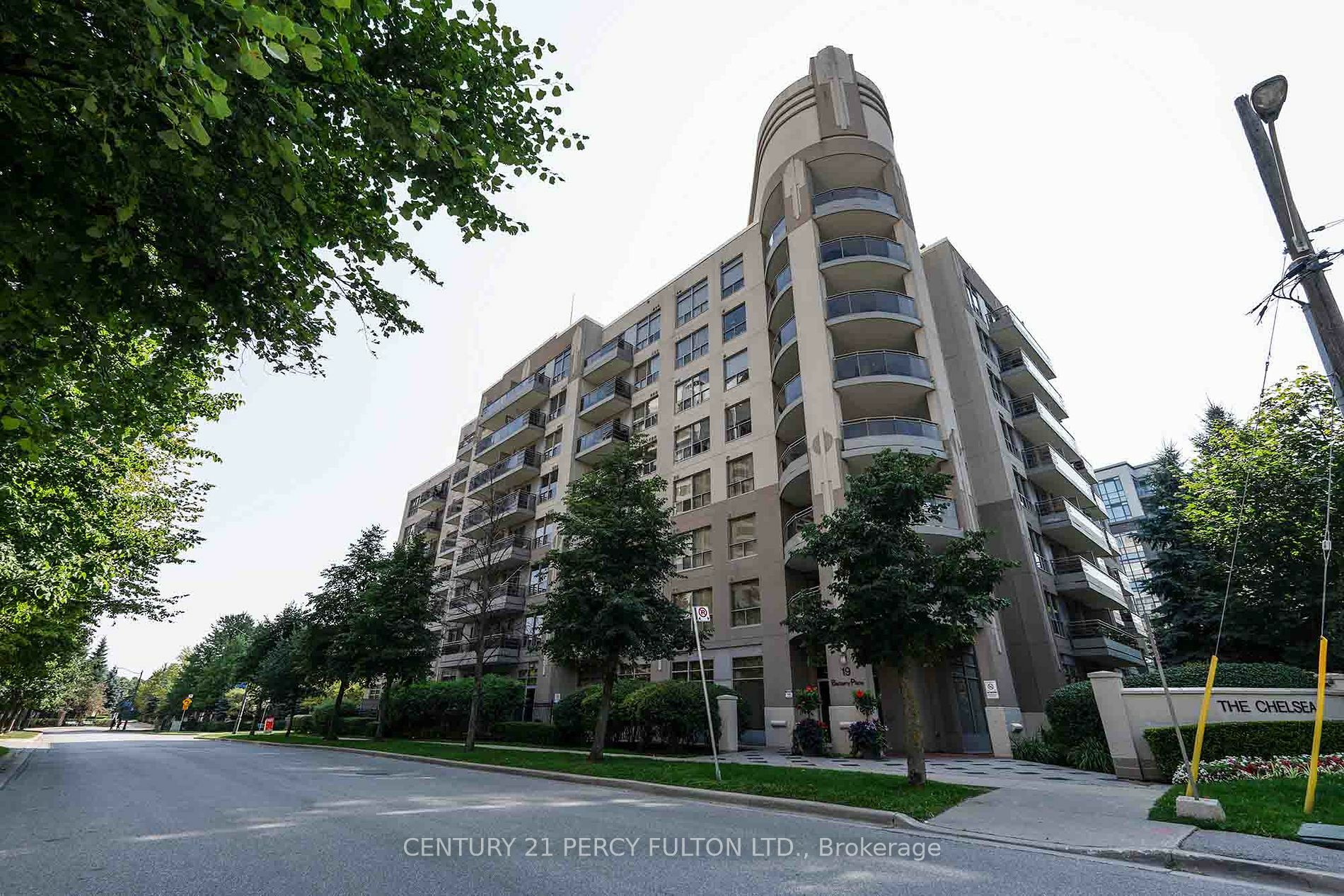 19 Barberry Pl 501  Toronto ON M2K 3E3 photo