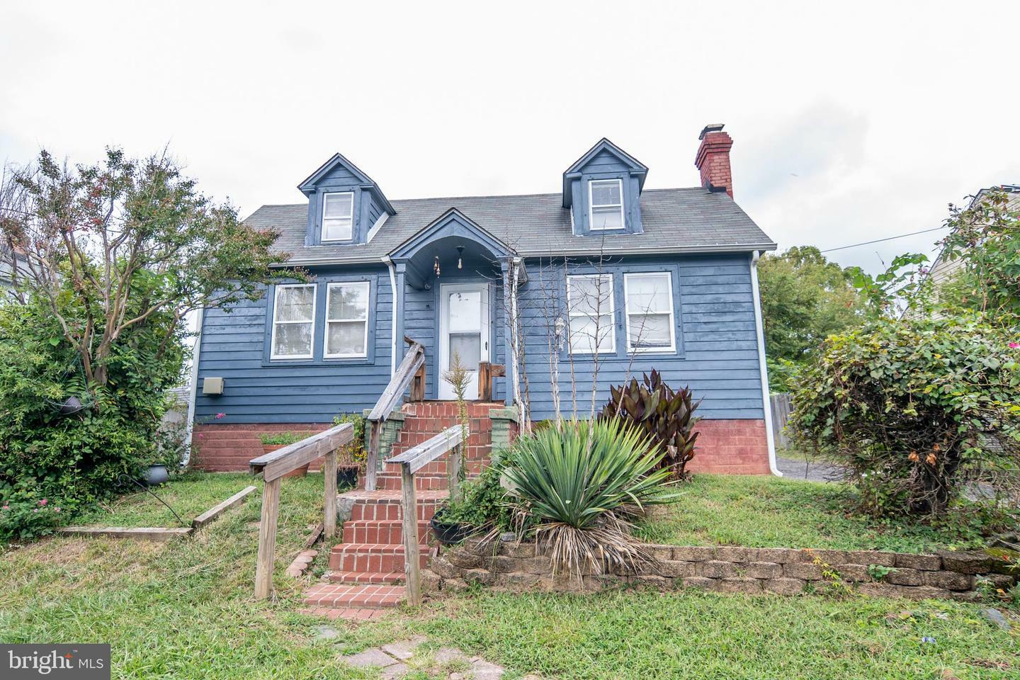 Property Photo:  6204 Foote Street  MD 20743 