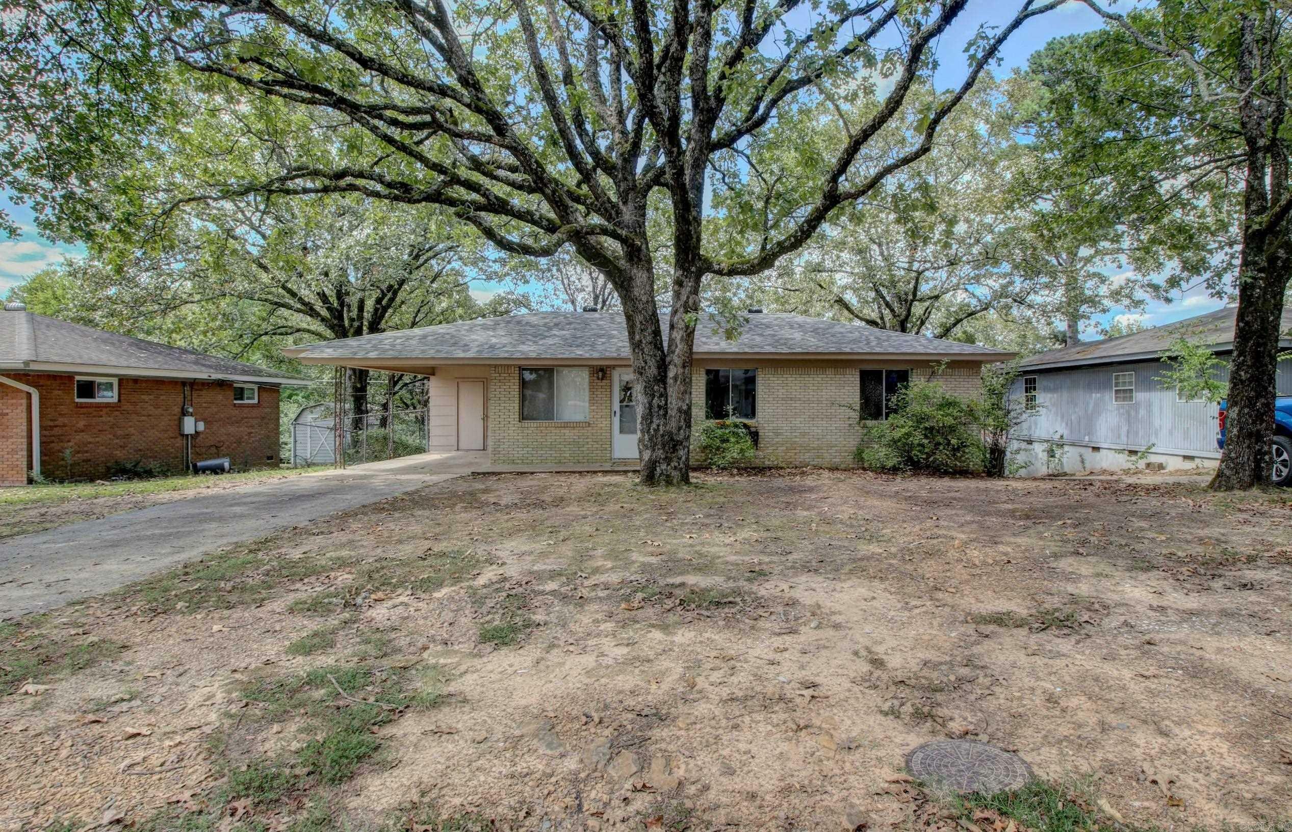 Property Photo:  5219 Nelbrook Drive  AR 72118 