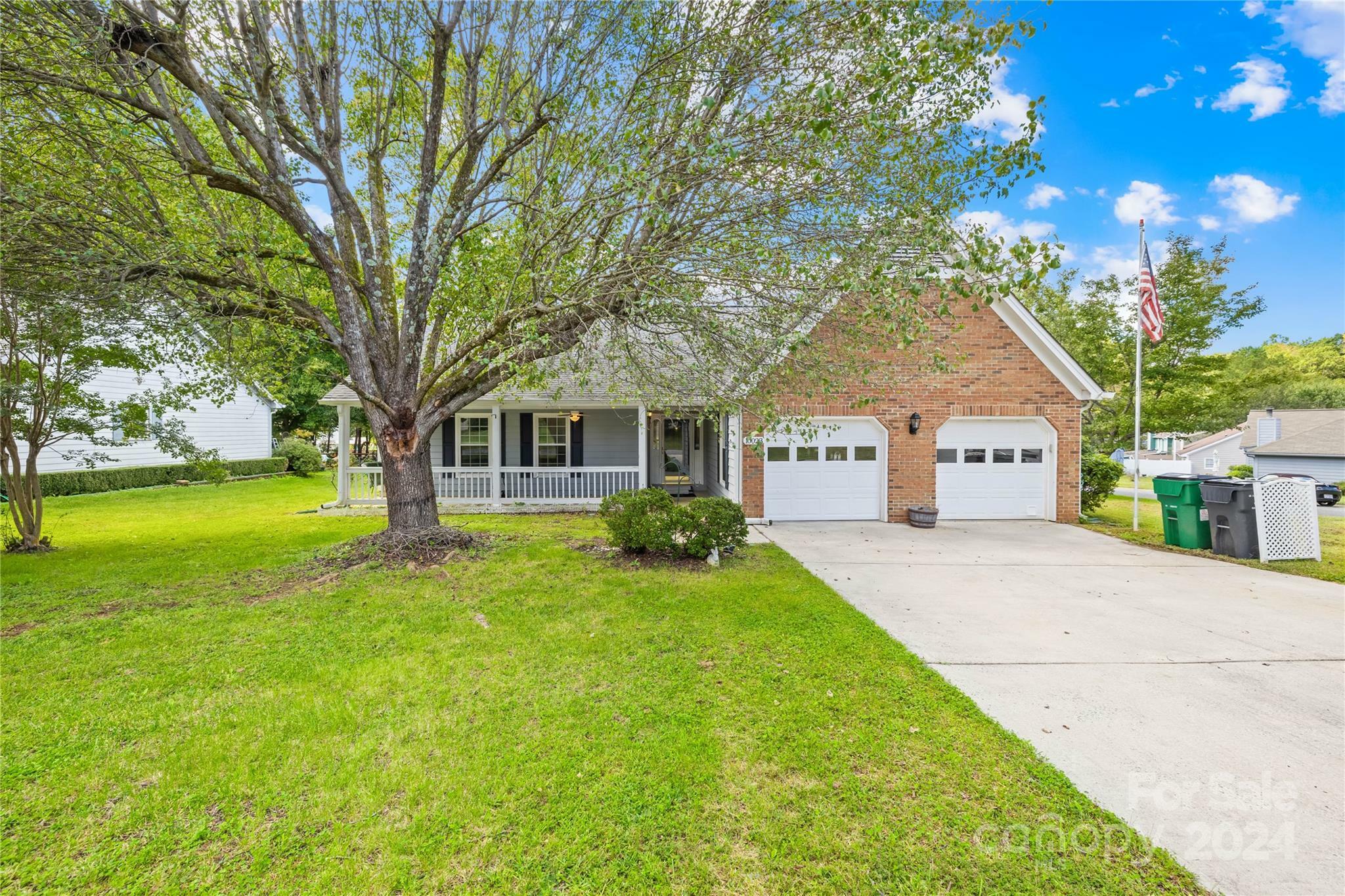 Property Photo:  10023 Crayton Drive  NC 28269 