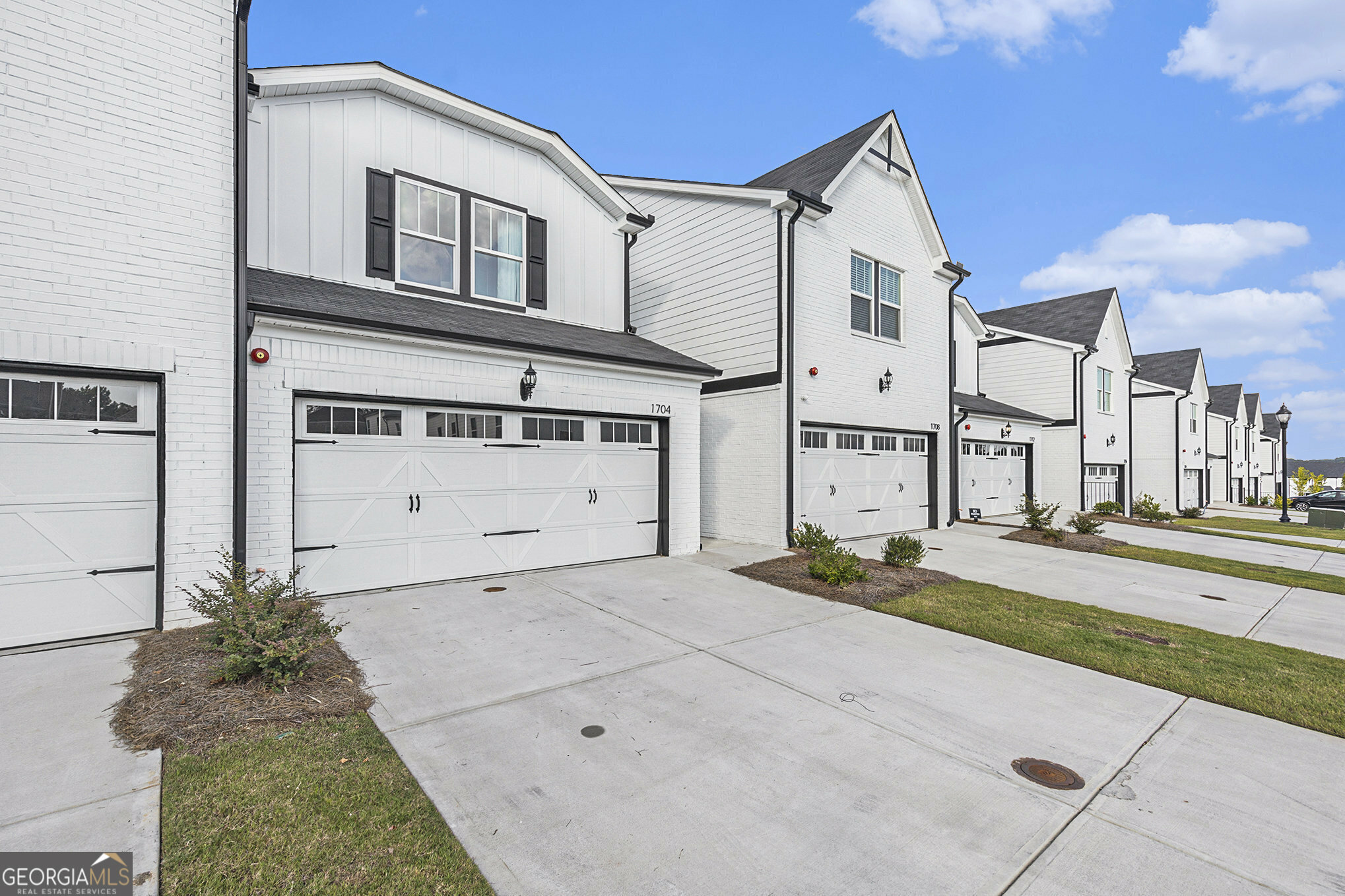 Property Photo:  1704 Hyssop Boulevard SE  GA 30126 