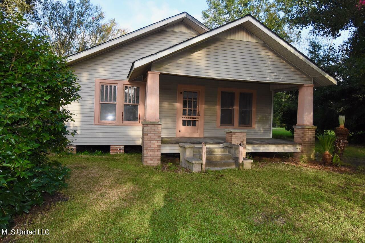 Property Photo:  5543 Daugherty Road  MS 39560 