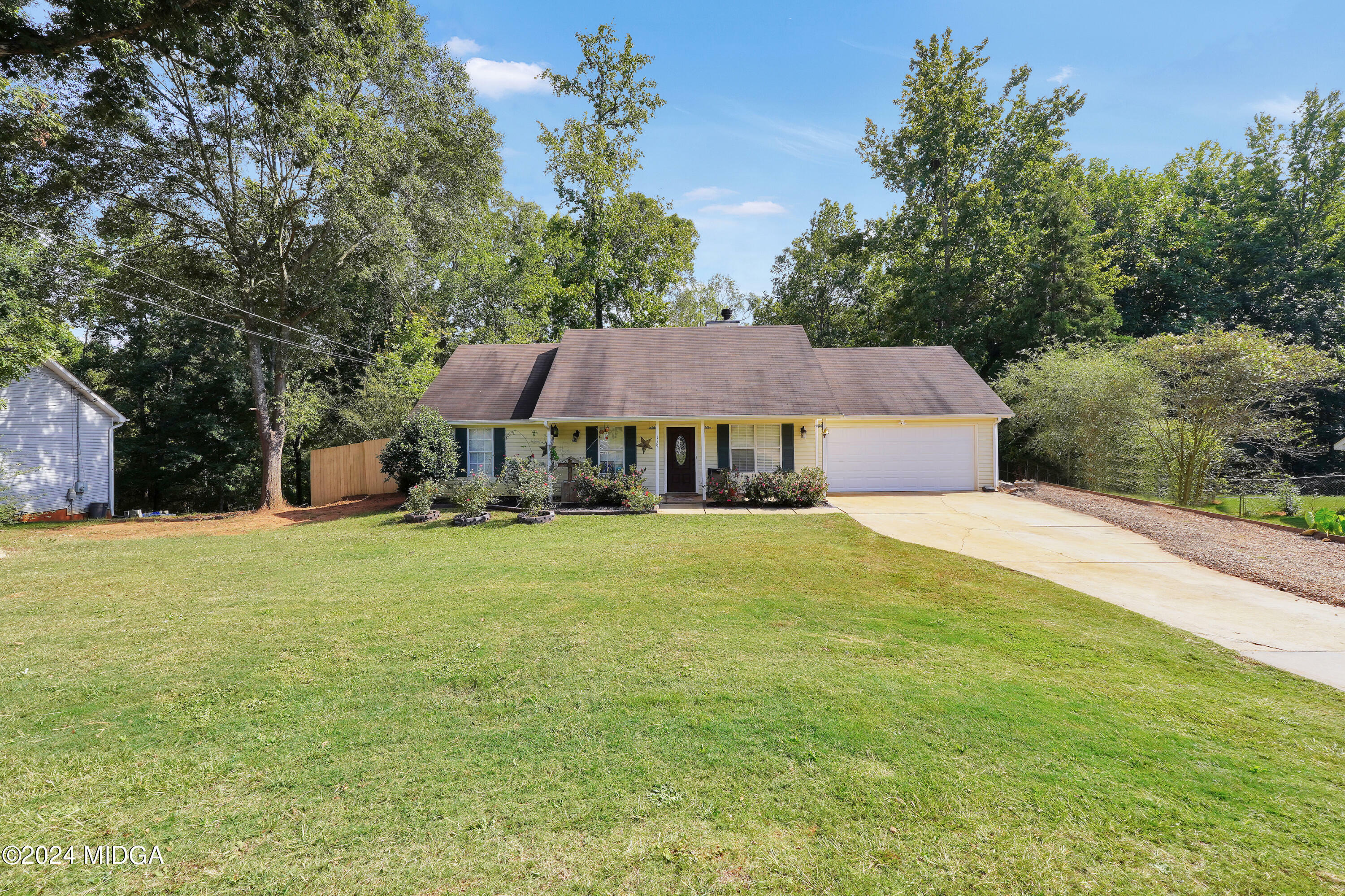 Property Photo:  139 Stony Brook Circle  GA 30233 