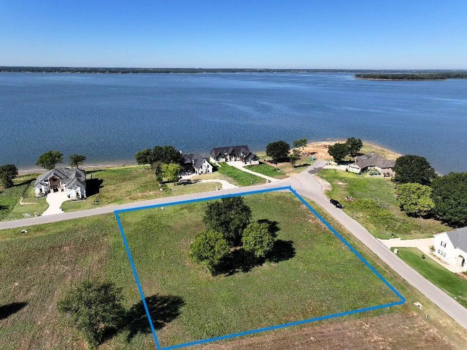 Property Photo:  551 Shore Line Drive  TX 75143 