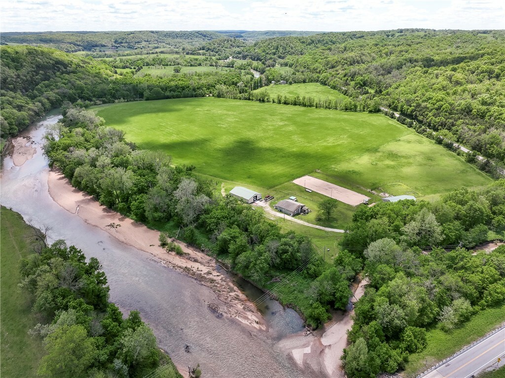 Property Photo: 80 State Route Kk MO 65772