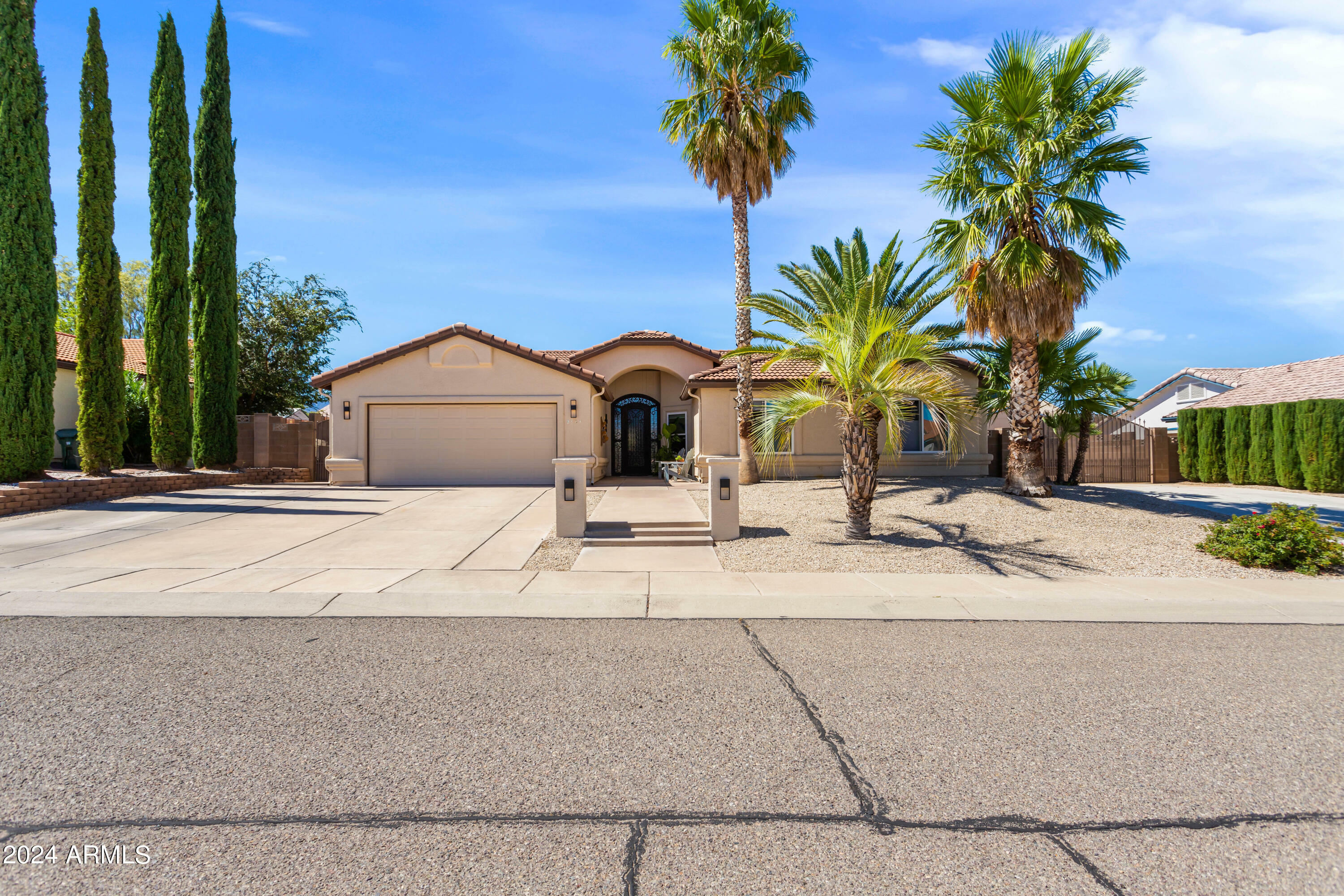 Property Photo:  2130 Remington Drive  AZ 85635 