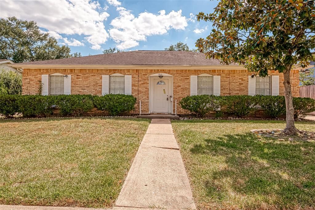 Property Photo:  9115 Langdon Lane  TX 77036 