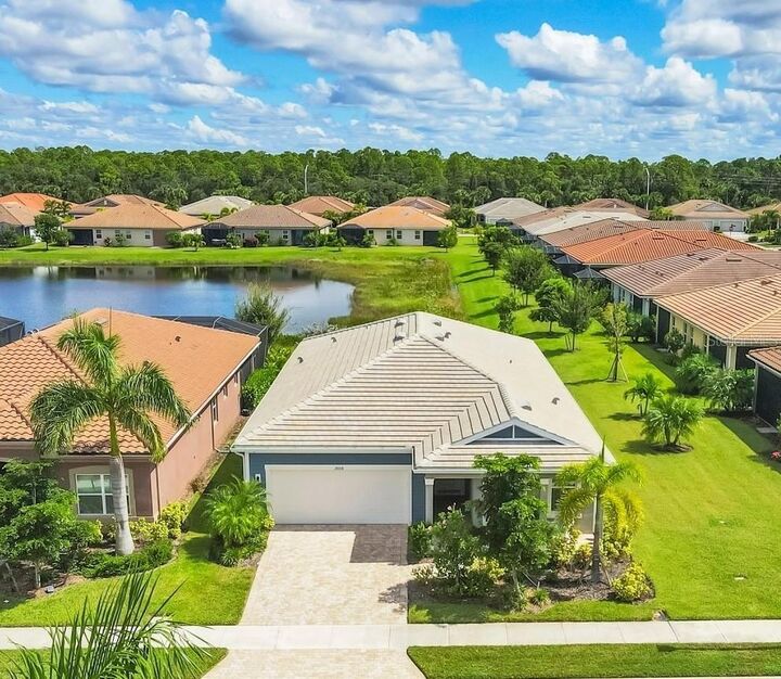 20318 Minuet Place  Venice FL 34293 photo
