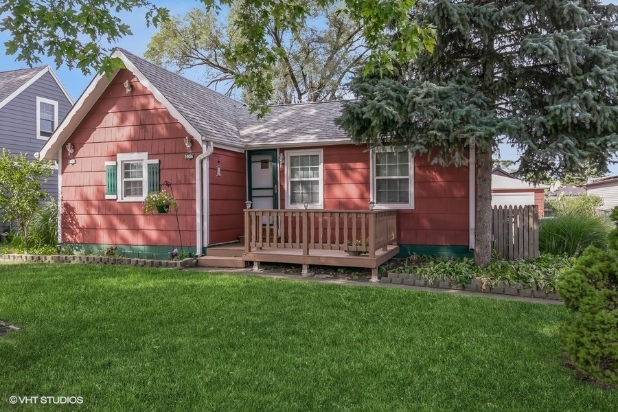 Property Photo:  10036 Merrimac Avenue  IL 60453 