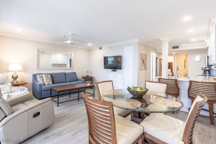 Property Photo:  10 Tampa Place 203  FL 34145 