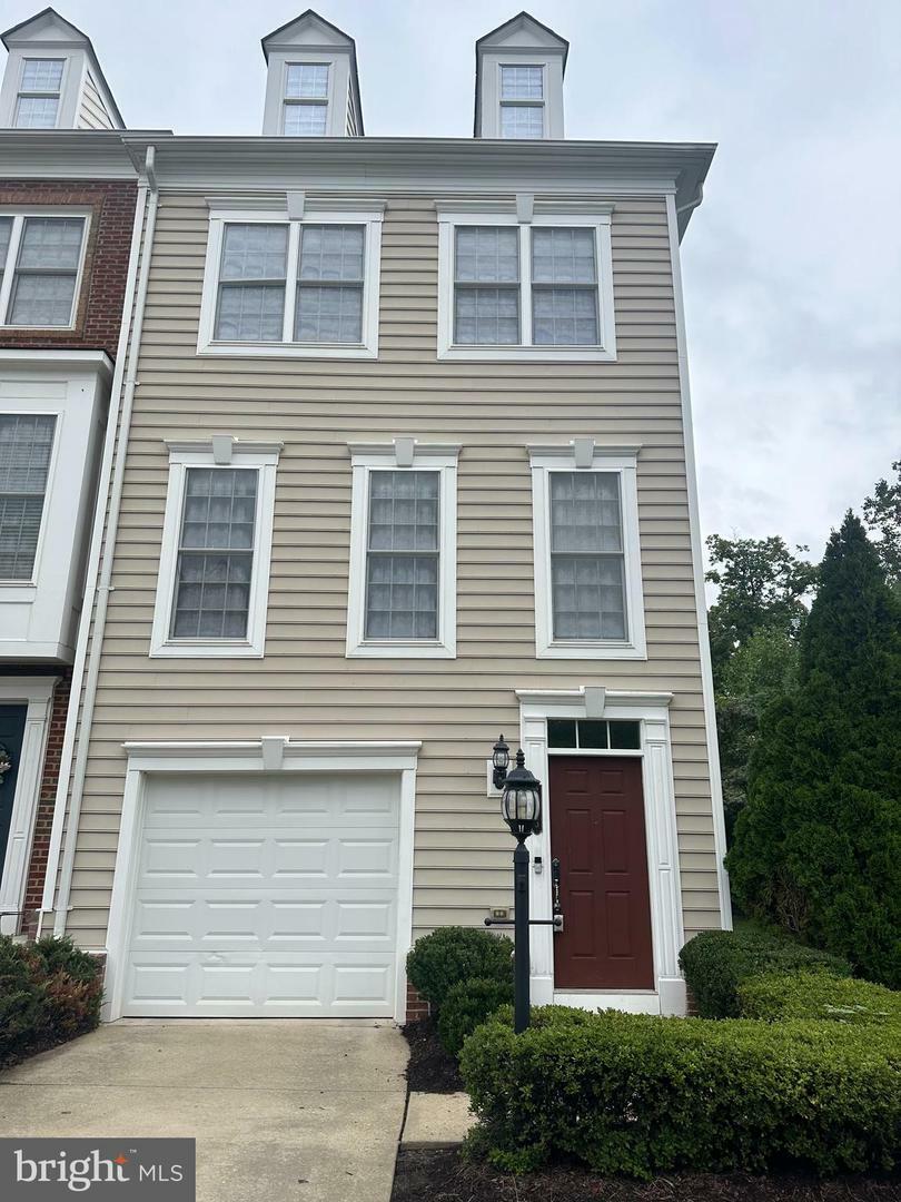 Property Photo:  2165 Oberlin Drive  VA 22191 