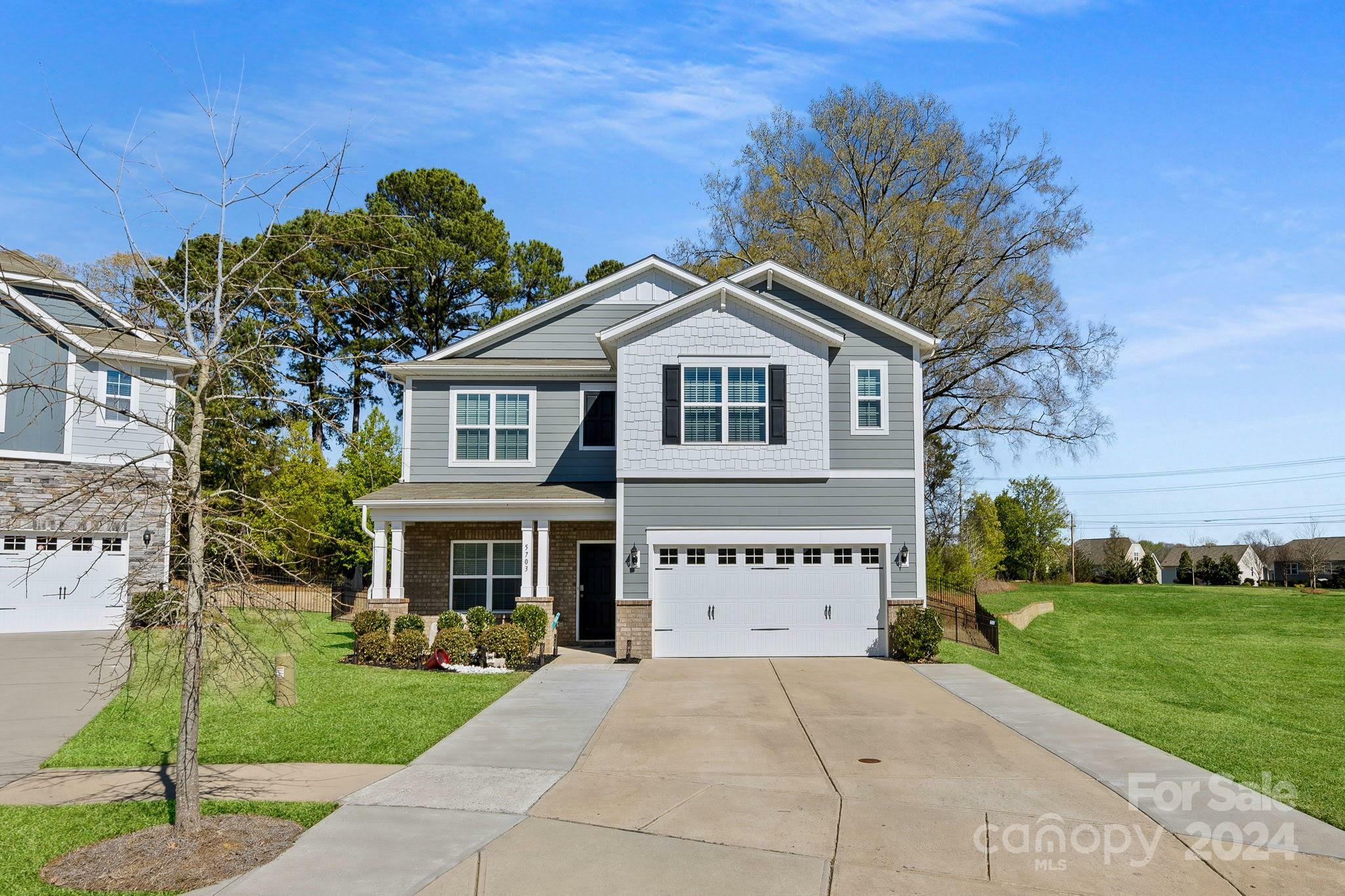 Property Photo:  5703 Eleanor Rigby Road  NC 28278 