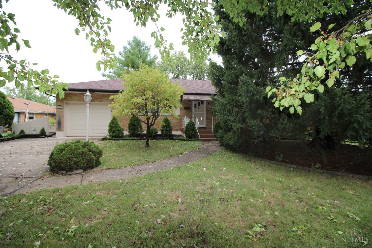 Property Photo:  605 Schwartz Drive  OH 45013 