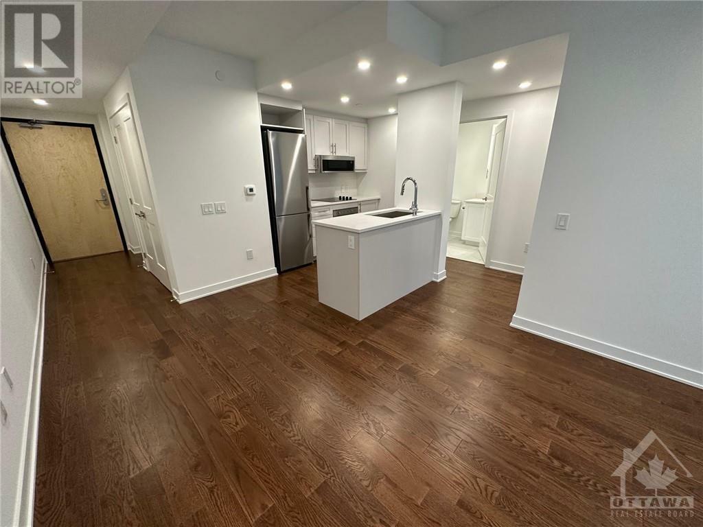 Property Photo:  340 Queen Street 302  ON K1R 0G1 