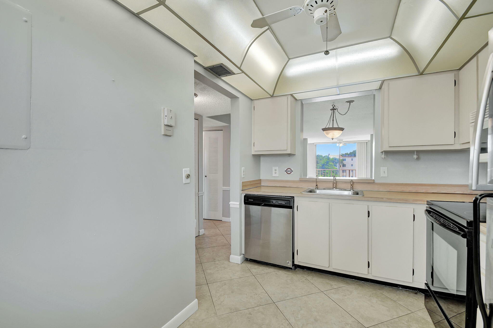 Property Photo:  14307 Bedford Drive 303  FL 33446 