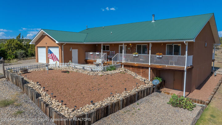 105 Las Tablas  Capitan NM 88316 photo