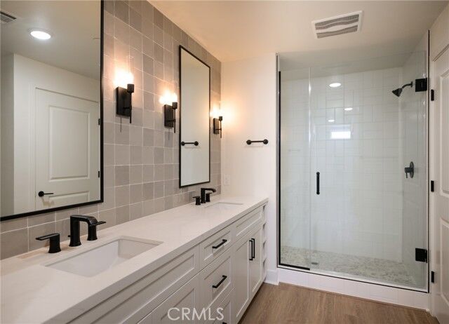 Property Photo: 414 Main St. 210 CA 92648
