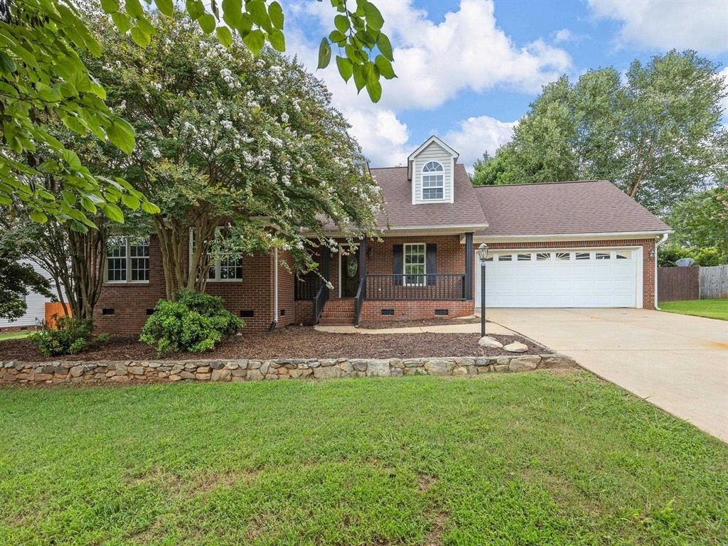 Property Photo:  358 Shadow Oak Court  SC 29316 