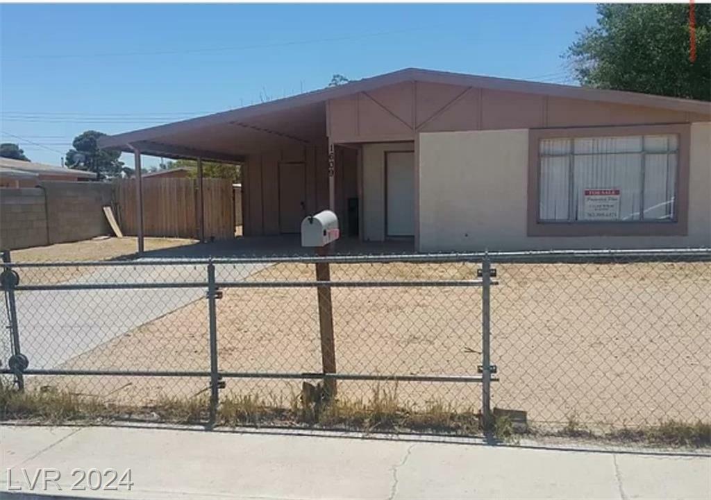 Property Photo:  1609 Basswood Avenue  NV 89030 