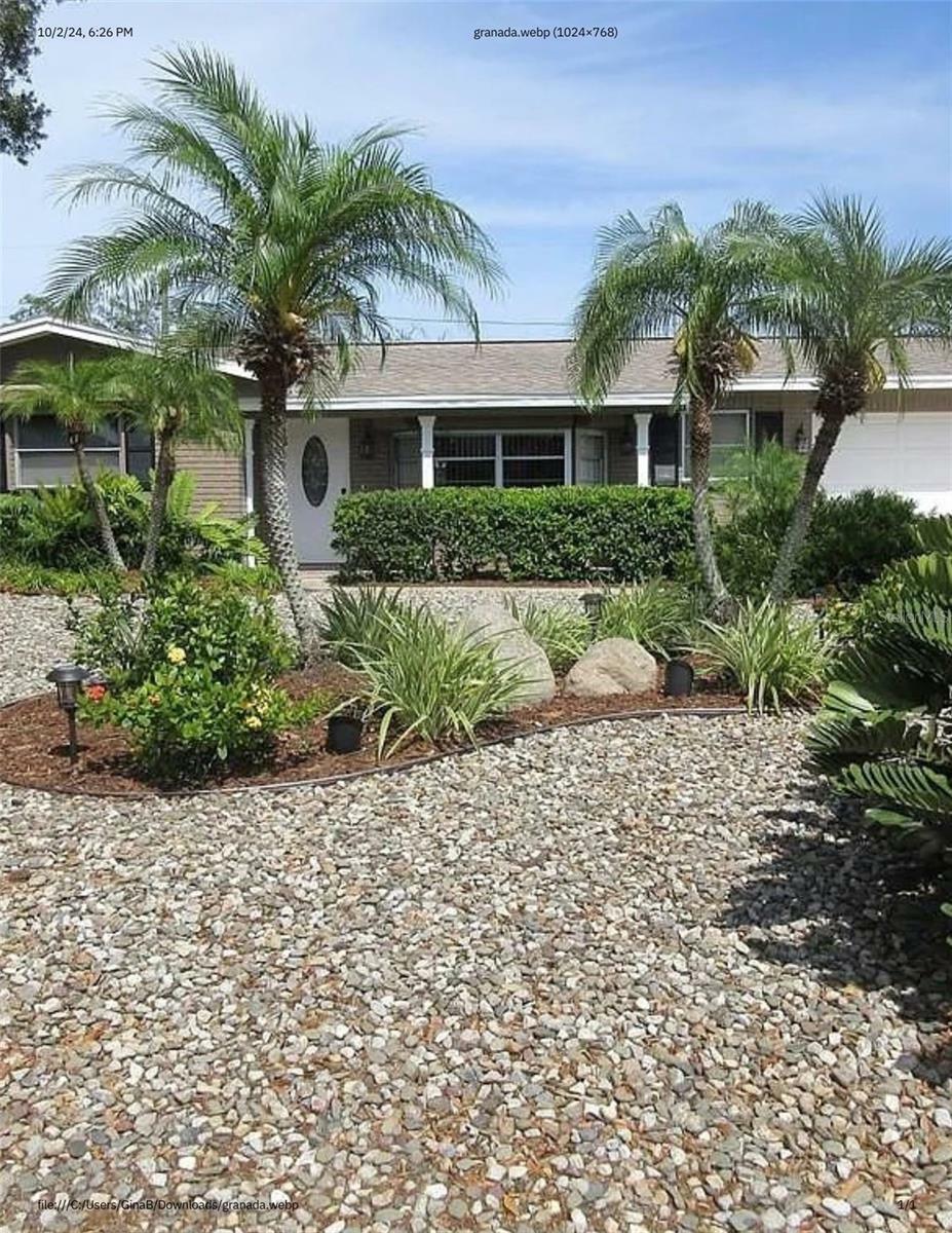 Property Photo:  1279 Grenada Avenue  FL 33764 