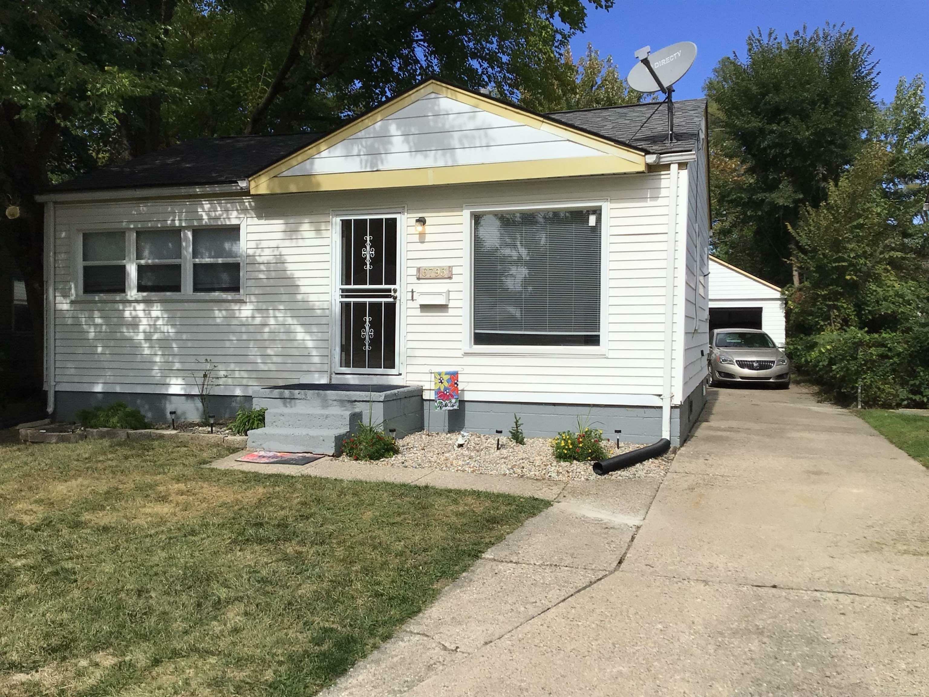 Property Photo:  6793 Chalmers Avenue  MI 48091 