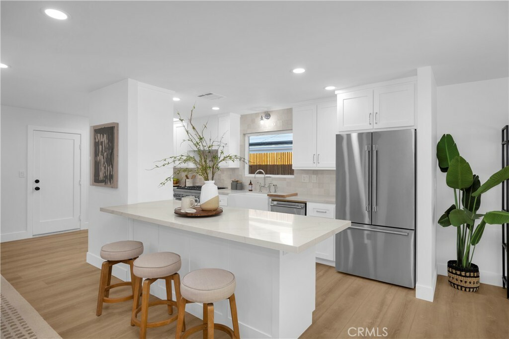 Property Photo:  11842 Cherry Street  CA 90720 