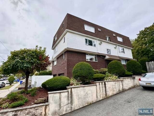 Property Photo:  88 Feronia Way 3A  NJ 07070 