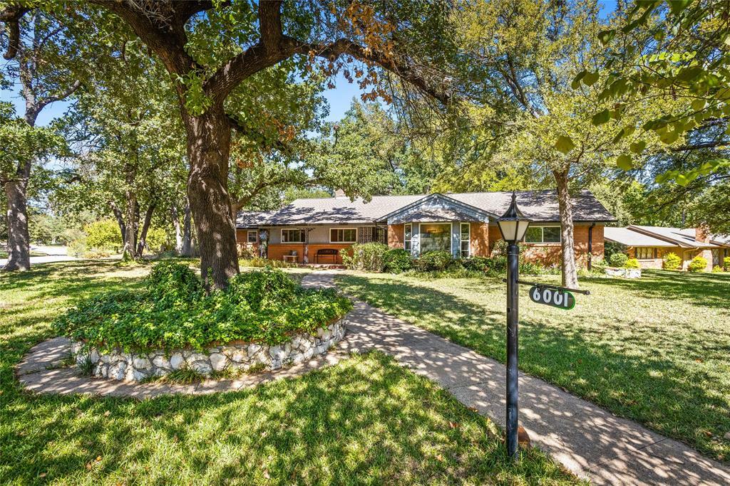 Property Photo:  6001 Jacqueline Road  TX 76112 