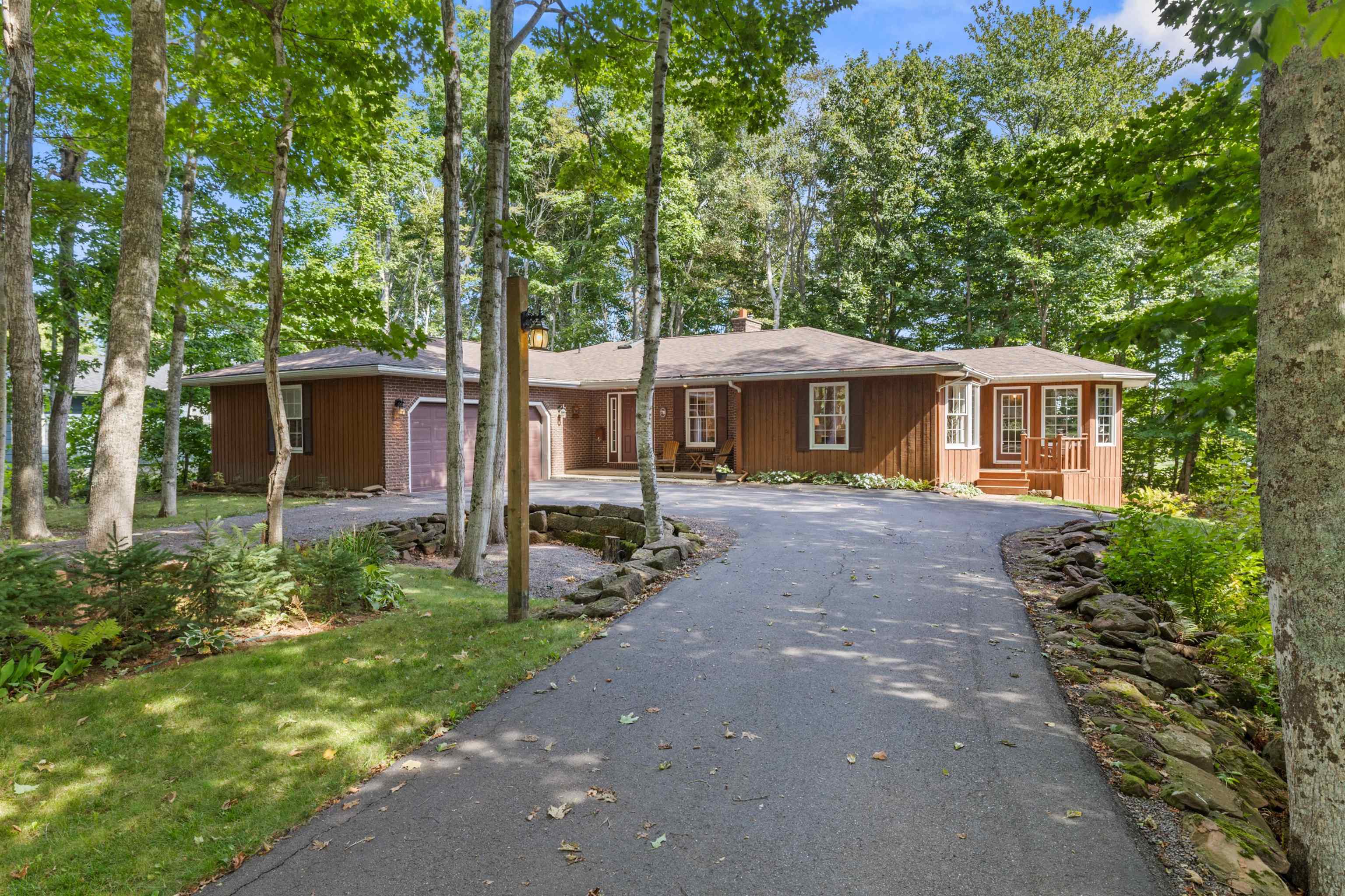 Property Photo:  78 Maplewood Drive  PE C1N 5E6 