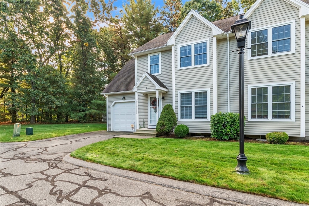 Property Photo:  8 Olde Plains Hollow 8  MA 01075 