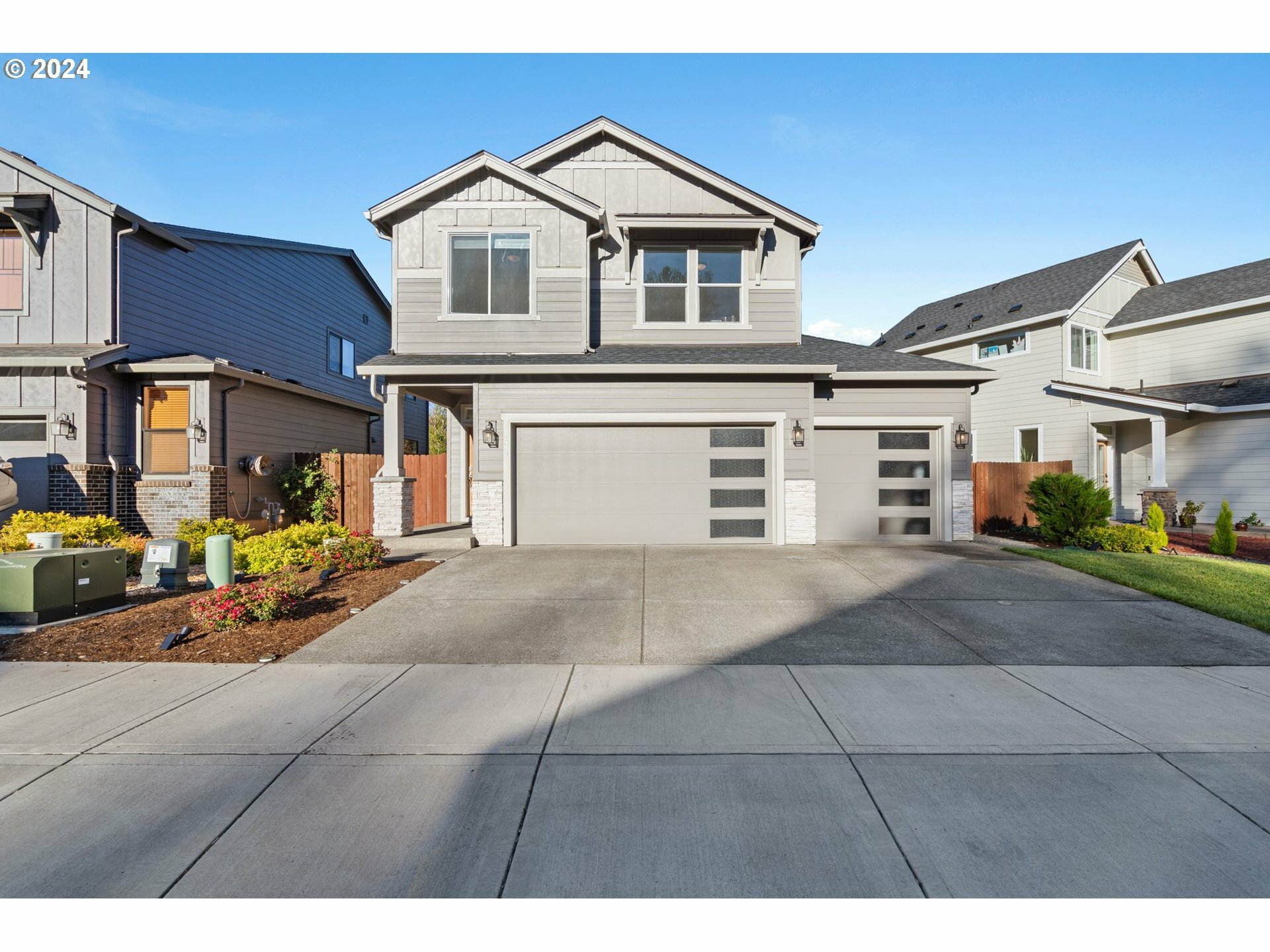 126 S 39th Dr  Ridgefield WA 98642 photo