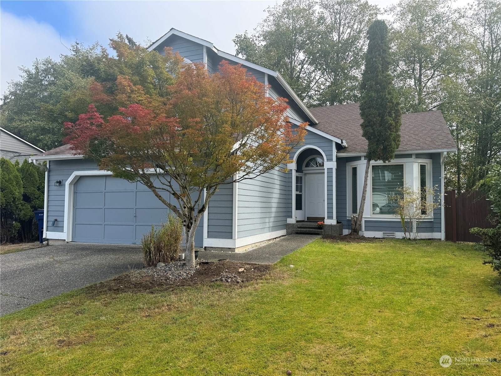 Property Photo:  1621  90th Drive NE  WA 98258 