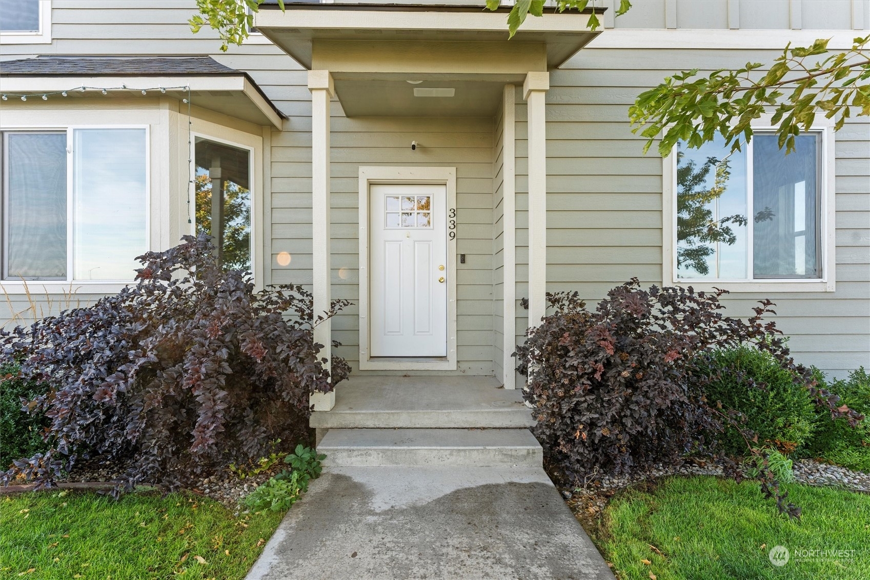 Property Photo:  339 Rock Creek Street NE  WA 99357 