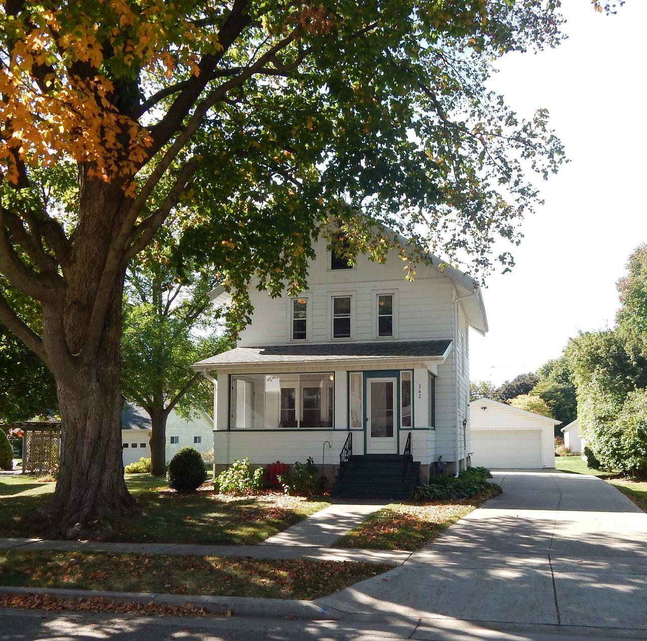 Property Photo:  242 Walker Street  WI 53963 