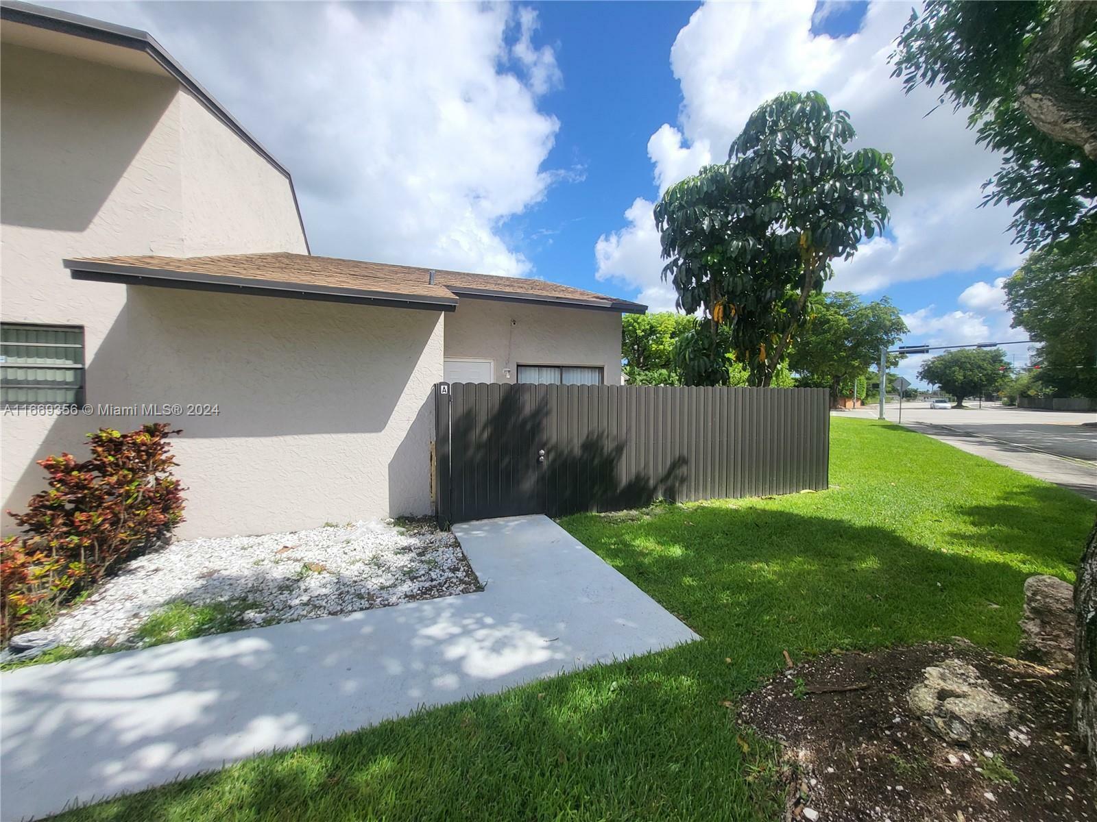 Property Photo:  6715 SW 137th Ct 15A  FL 33183 