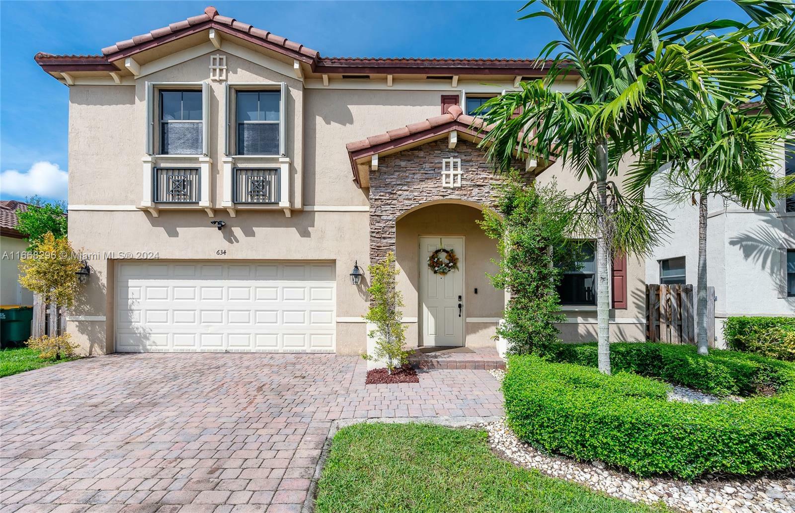 Property Photo:  634 SE 37th Ave  FL 33033 