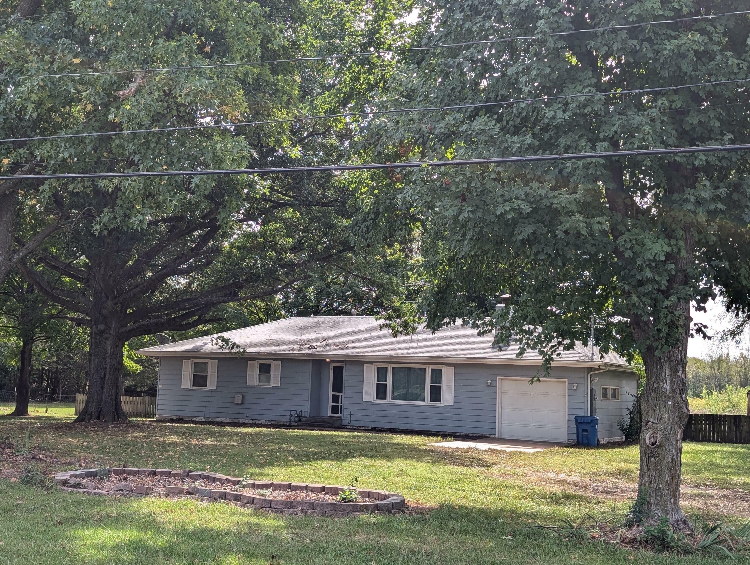 Property Photo:  6110 W State Highway Ee  MO 65802 