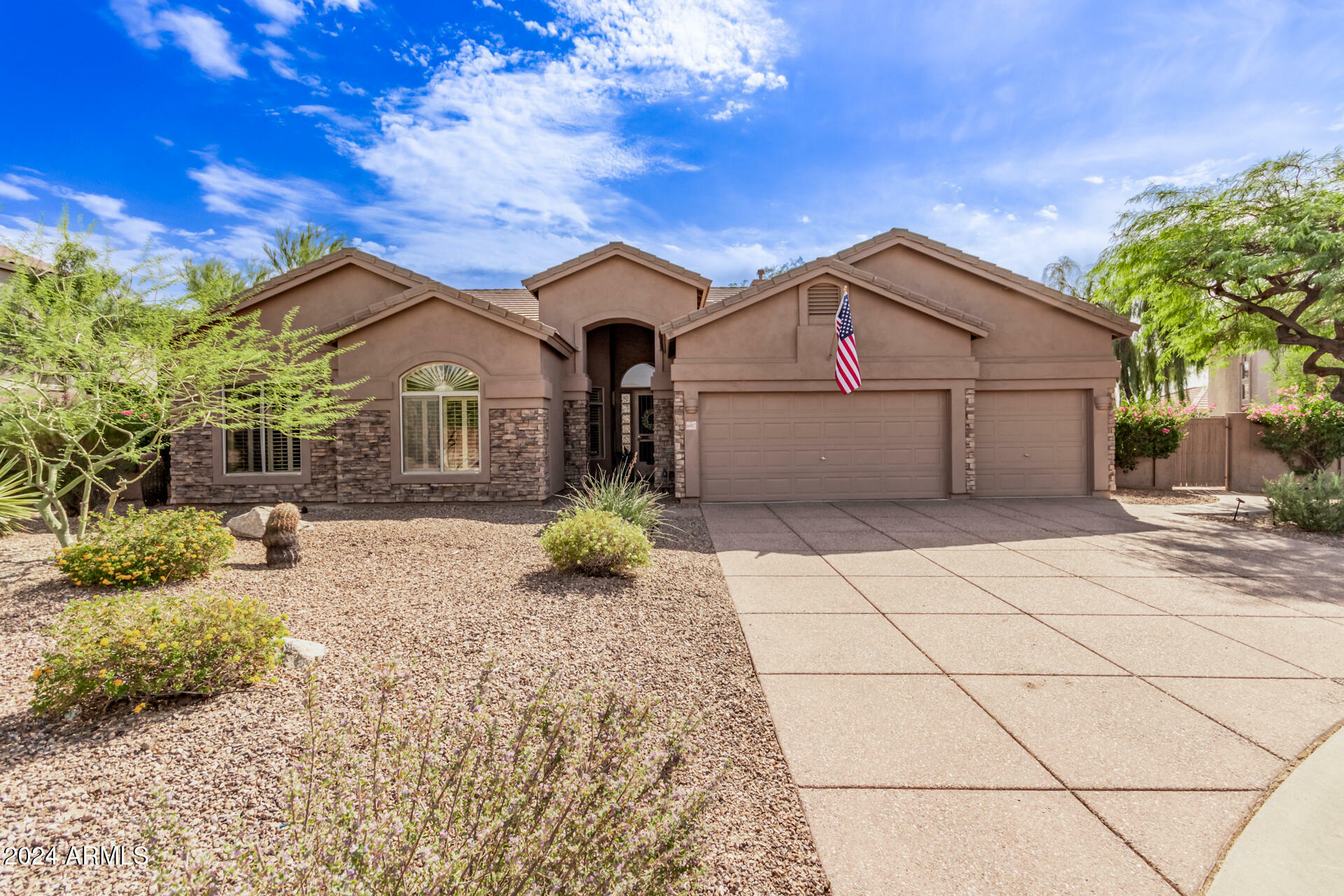 Property Photo:  6917 E Trailridge Circle  AZ 85207 