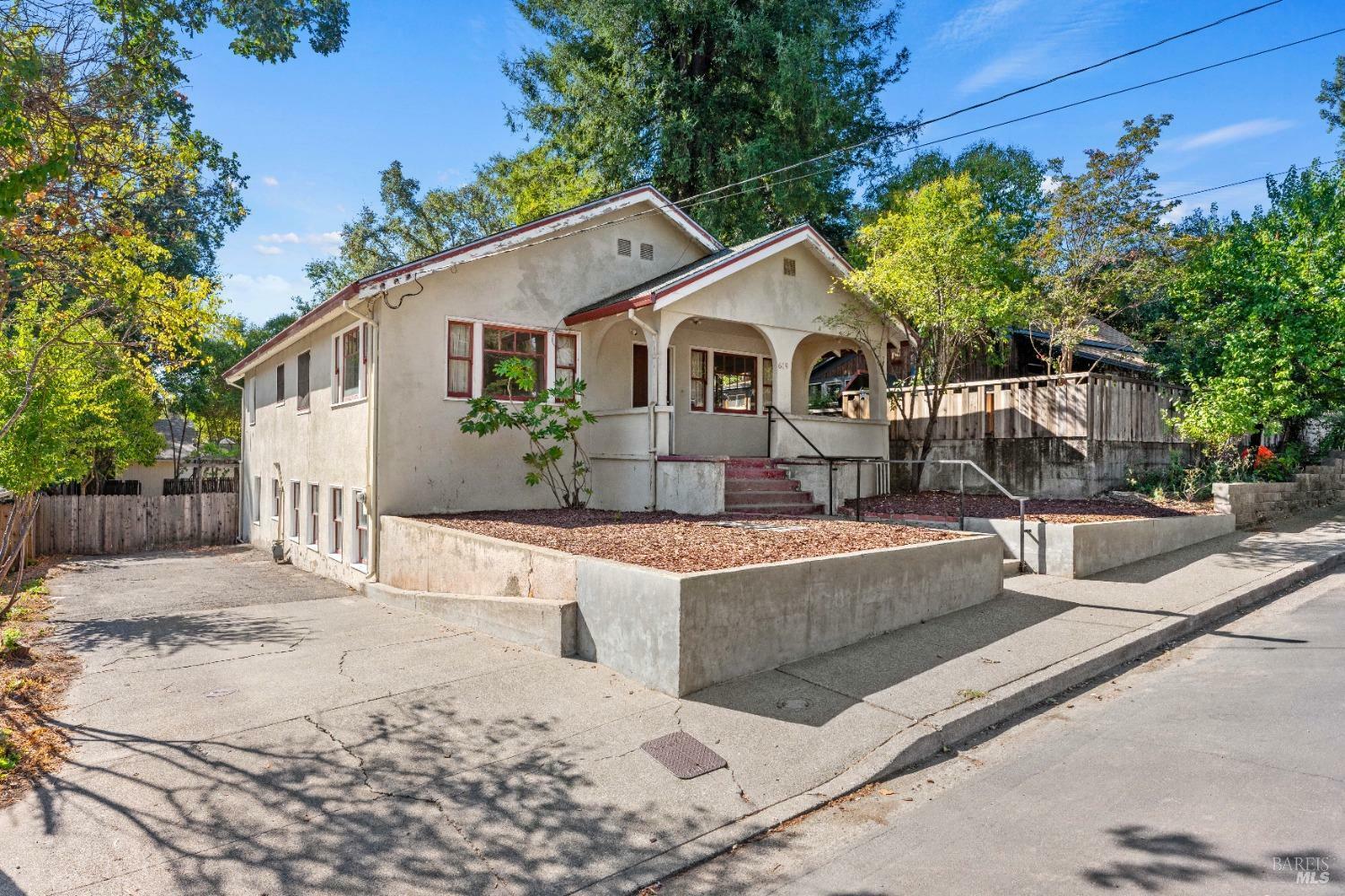 Property Photo:  619 Grove Avenue  CA 95482 