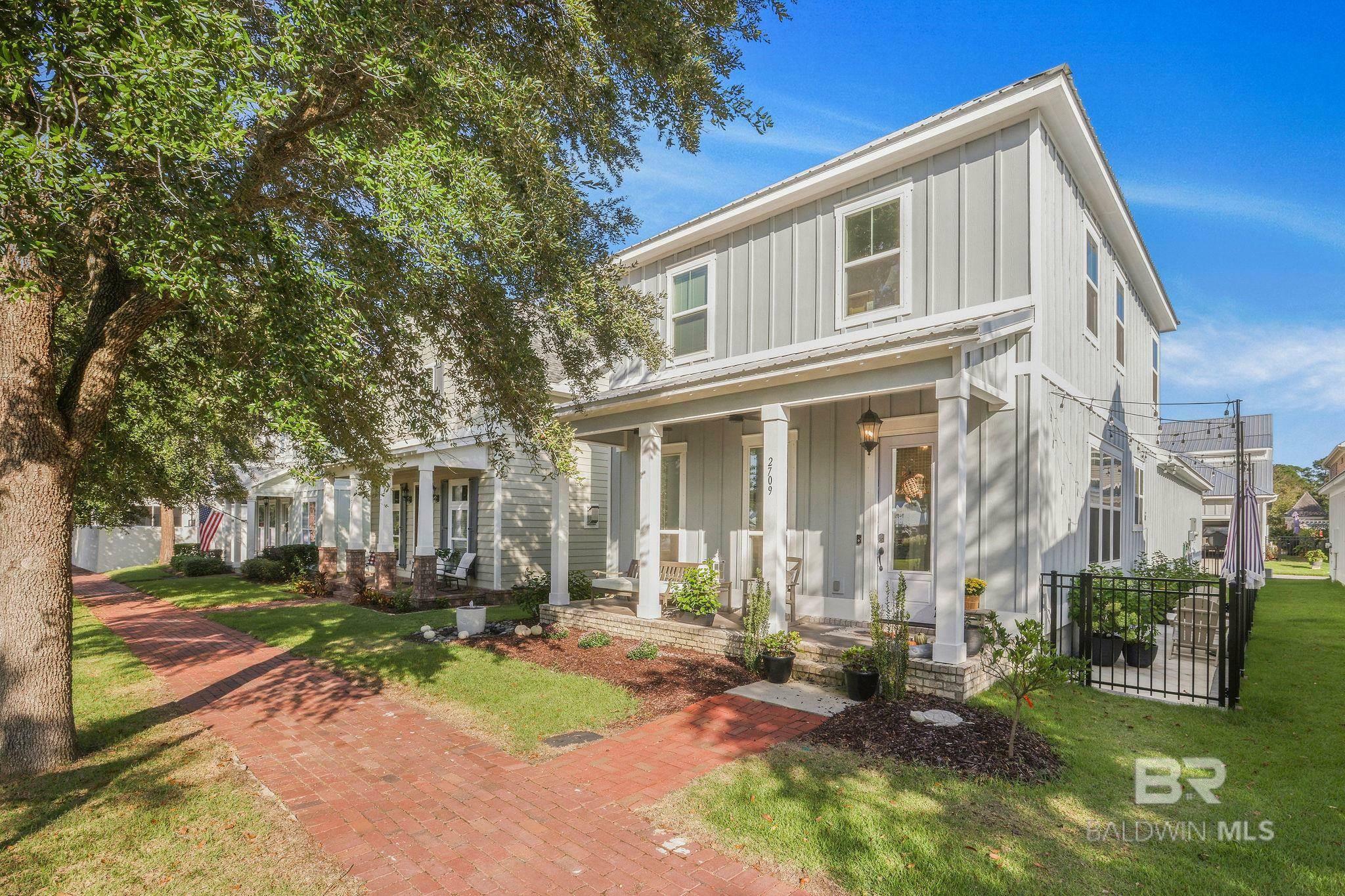 Property Photo:  2709 Bienville Avenue  AL 36542 