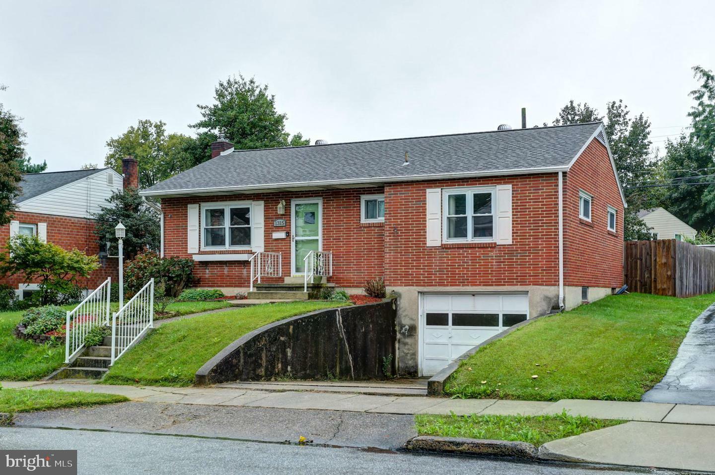 Property Photo:  1315 Brandt Avenue  PA 17070 