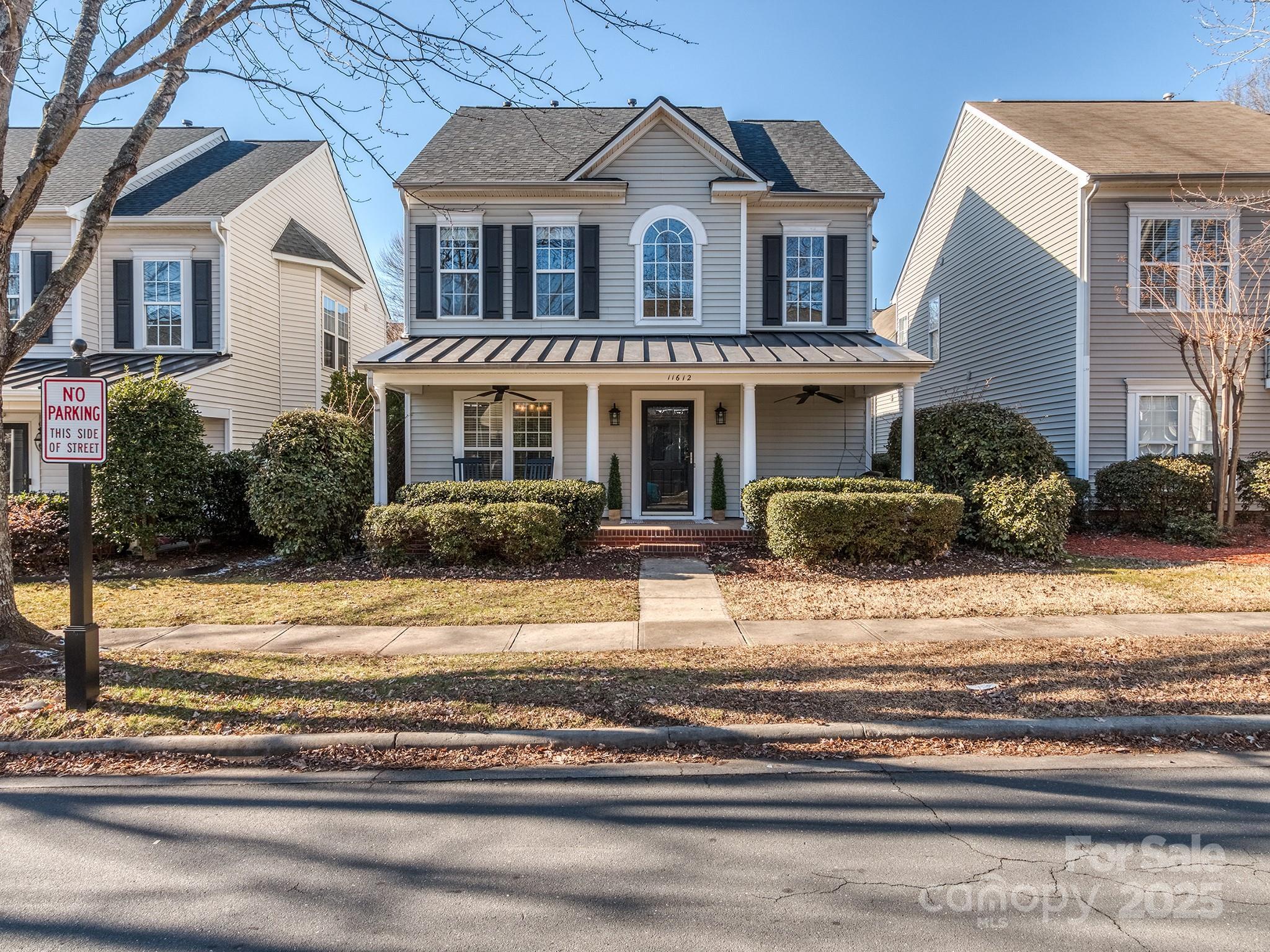 Property Photo: 11612 Kingsley View Drive NC 28277