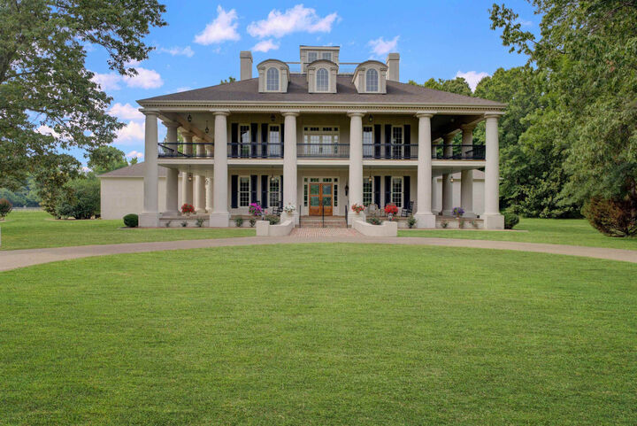Property Photo: 456 McClellan Road TN 38305