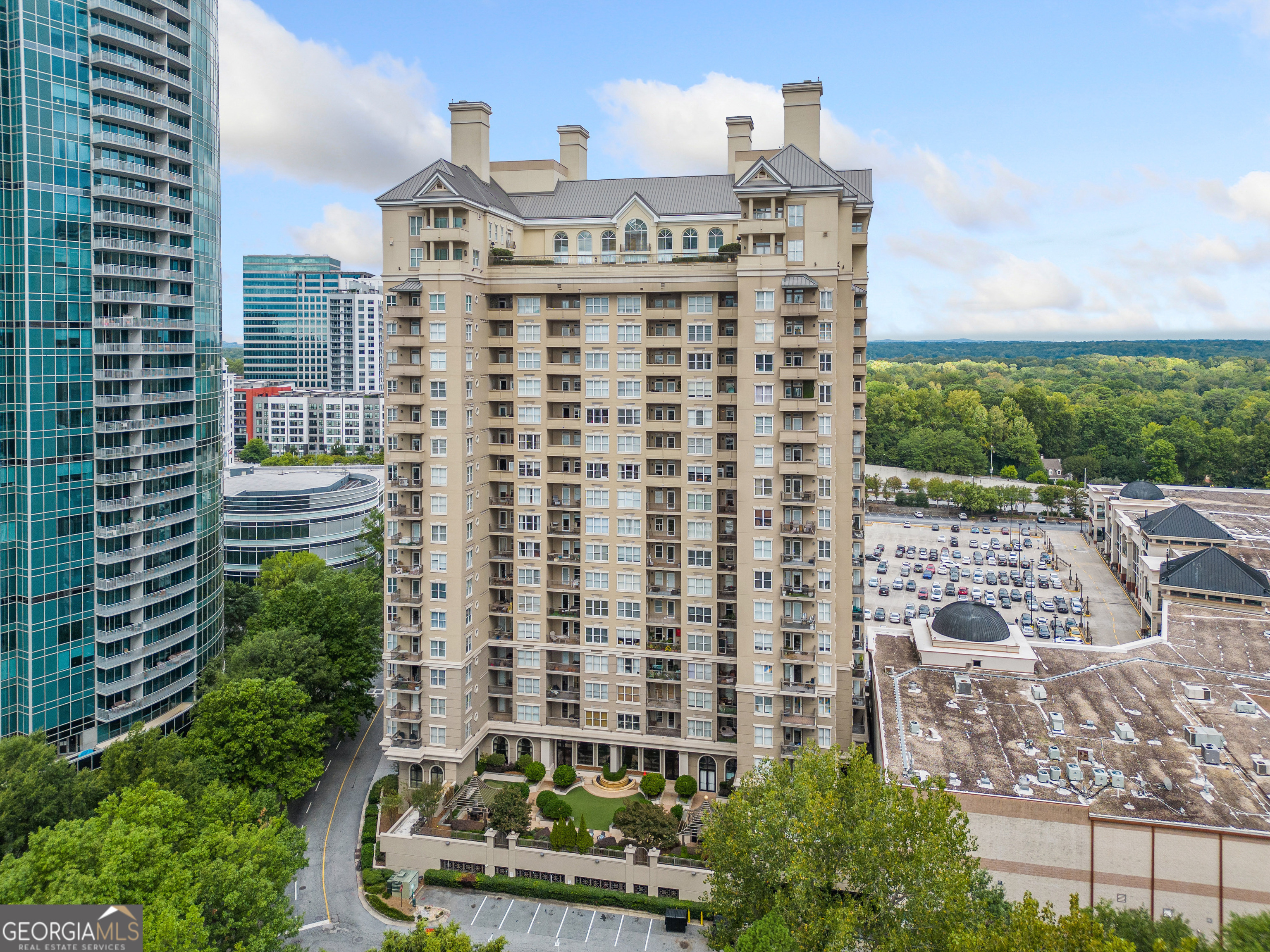 3334 Peachtree Road NE Apt 1505  Atlanta GA 30326 photo