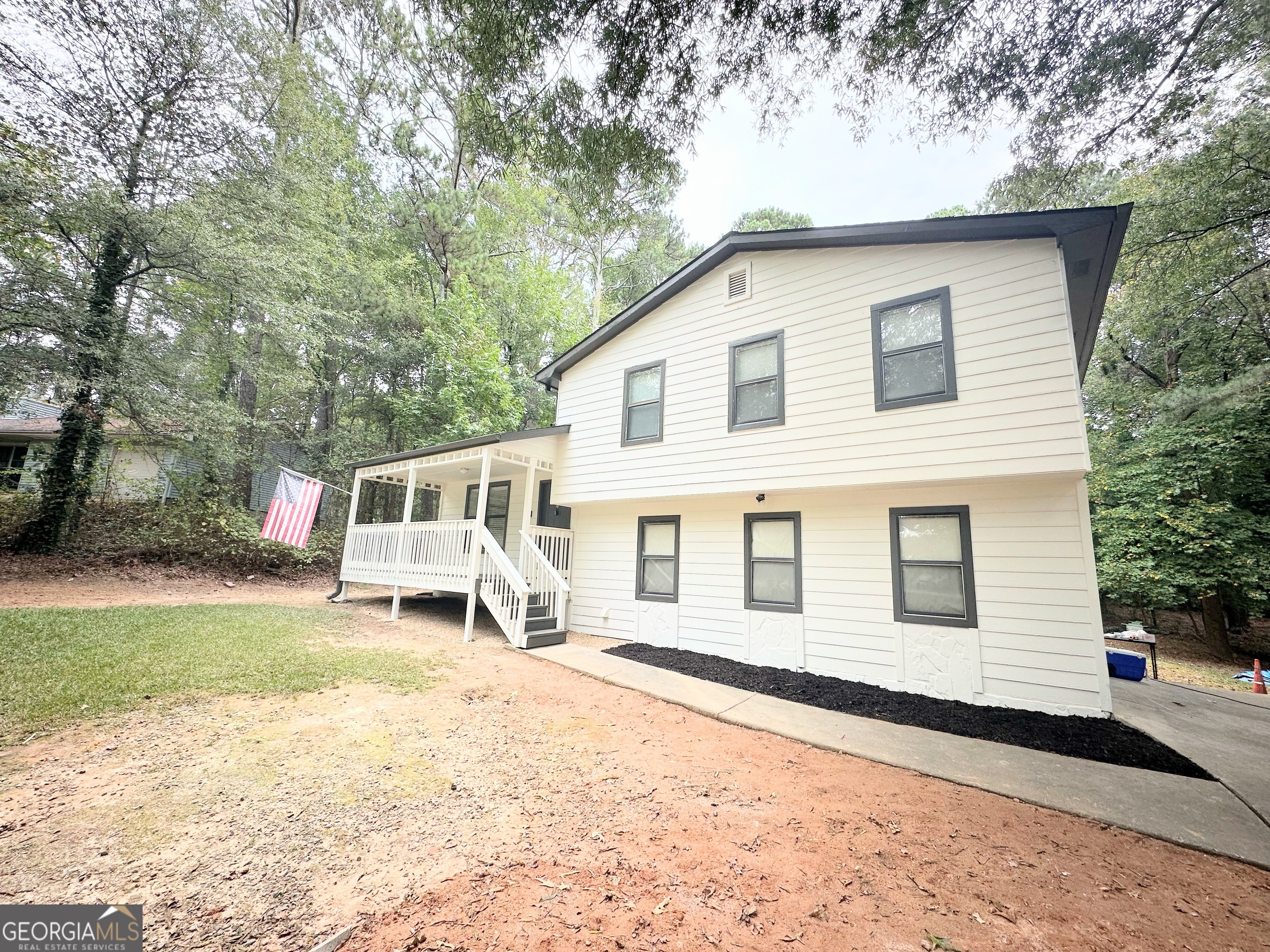 Property Photo:  1759 Spring Hollow  GA 30043 