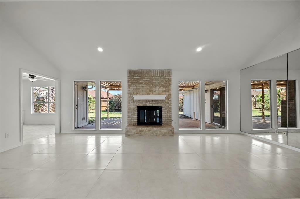 Property Photo:  10707 Kitty Brook Drive  TX 77071 