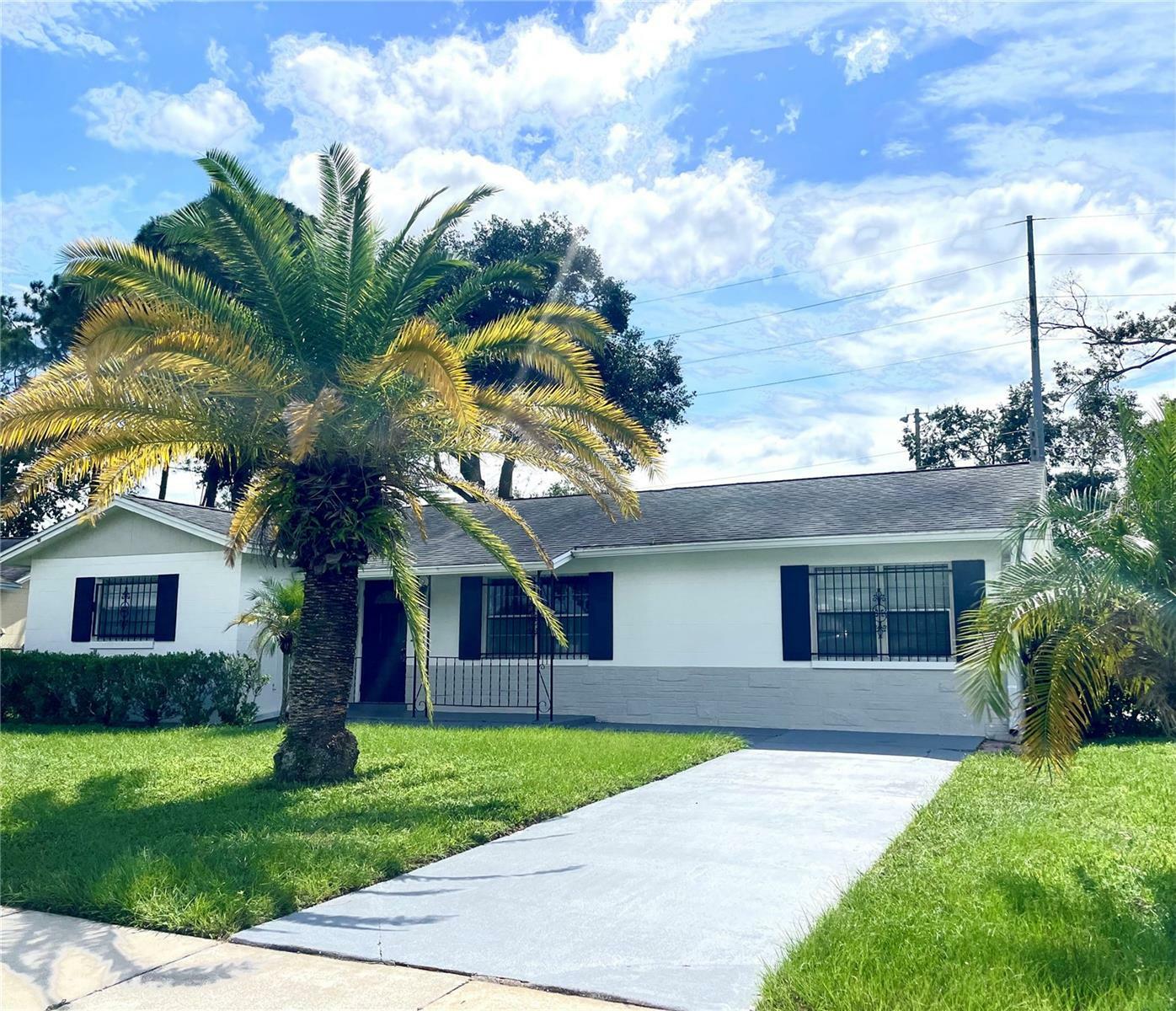 Property Photo:  858 Darwin Drive  FL 32701 