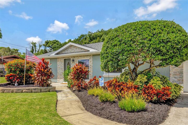 Property Photo:  9414 Sombrero Avenue  FL 32703 