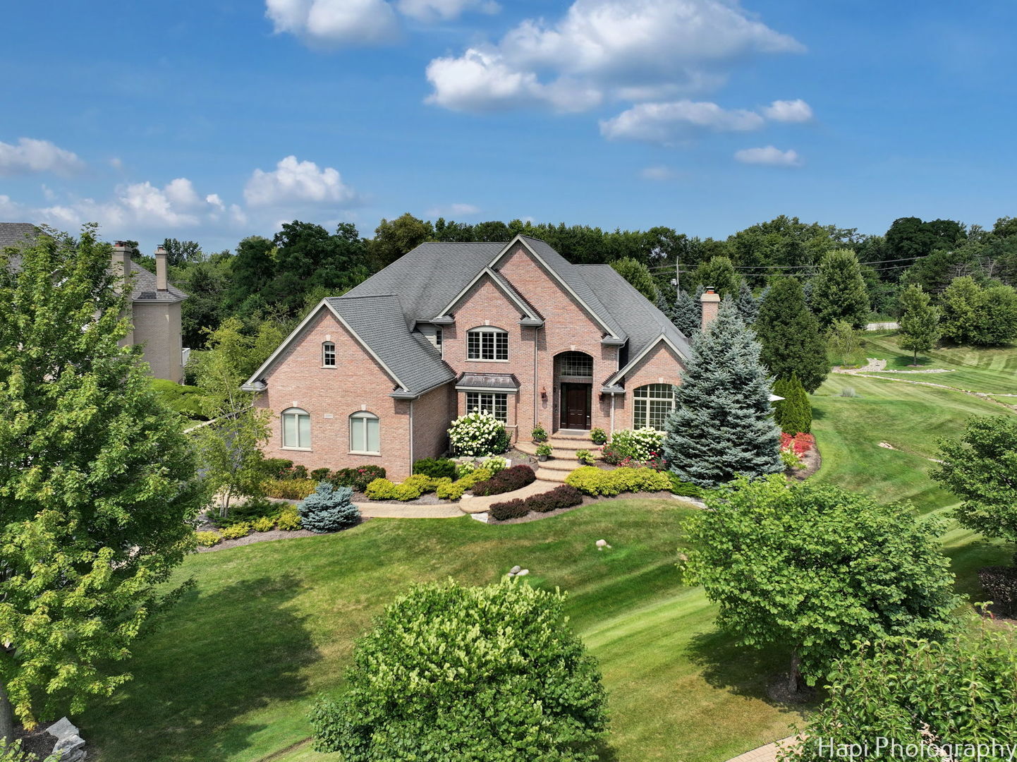 Property Photo: 1507 Galloway Drive IL 60010