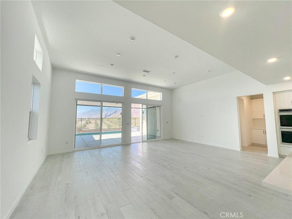 Property Photo:  265 Mustang Lane  CA 92262 